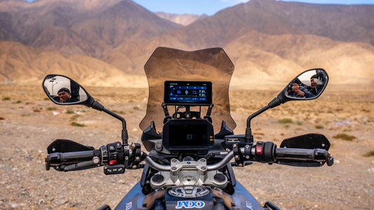 Vorbereitung und Einbau Smart-Riding Displays von JADO